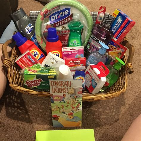 gift basket ideas for new apartment